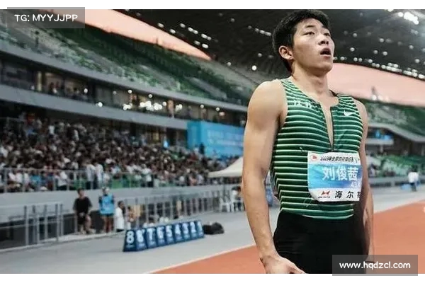从 _小刘翔_ 到世界季军 刘俊茜剑指室外赛季新突破 从 _小刘翔_ 到世界季军 刘俊茜剑指室外赛季新突破